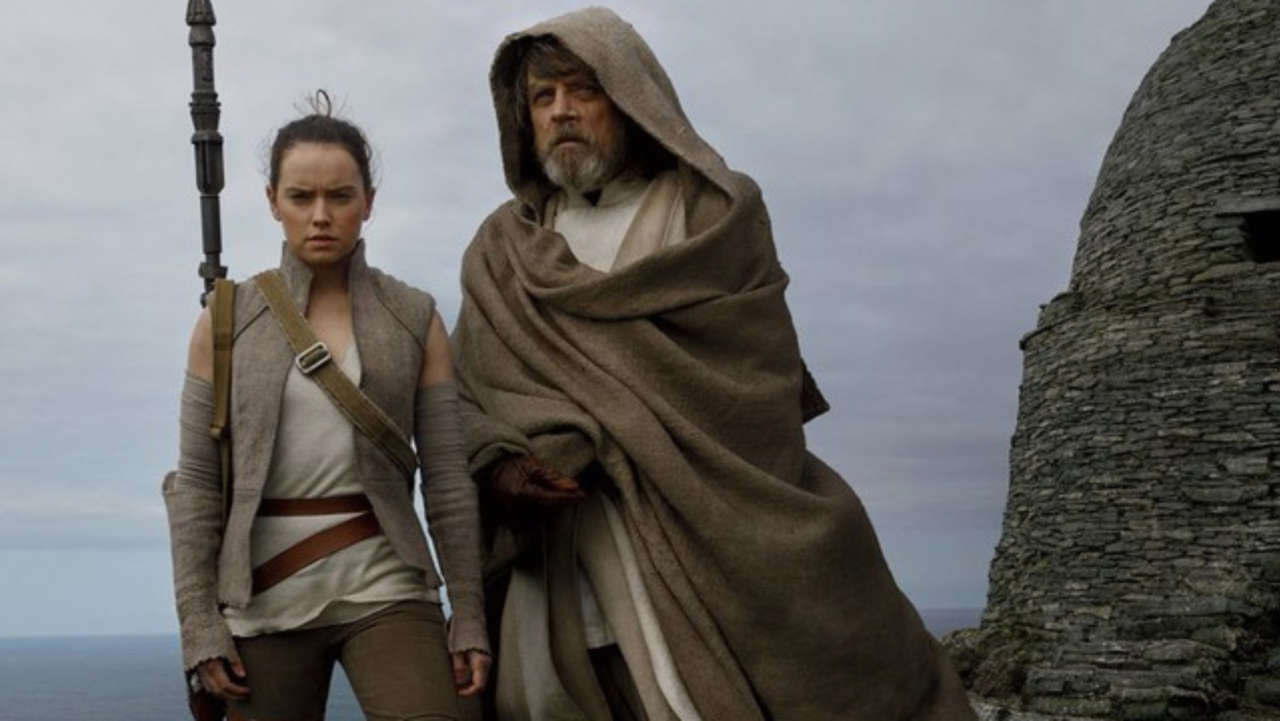 Luke Skywalker & Rey